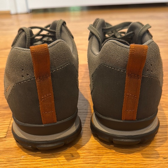 Oboz sneakers in gray suede - size 11 - Picture 5 of 5